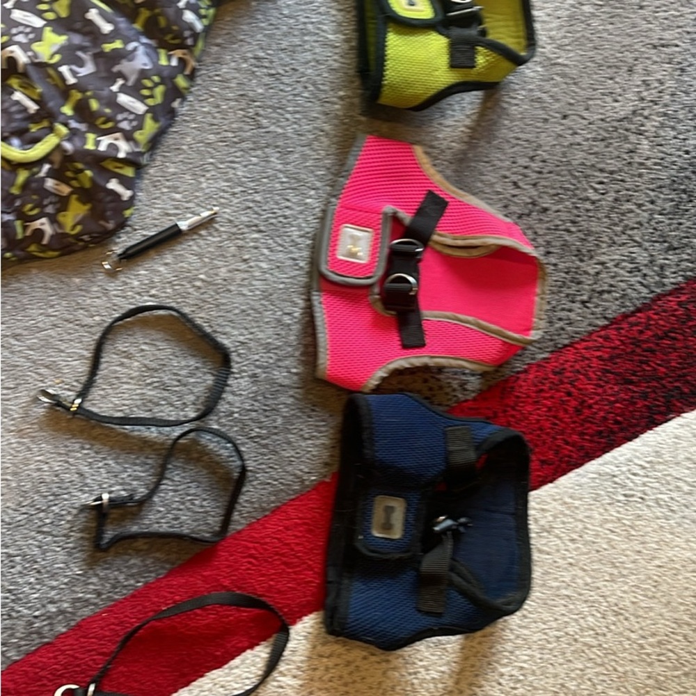 Dog harnesses